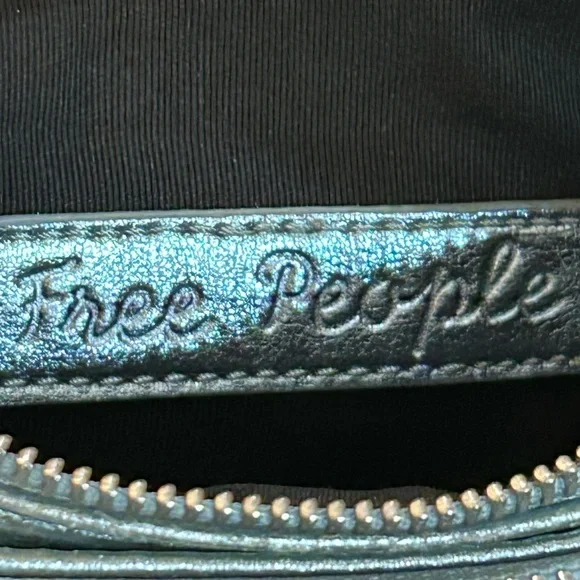 Free People Downtown Double Zip Crossbody
Metallic Boho Minimalist - Picture 9 of 10